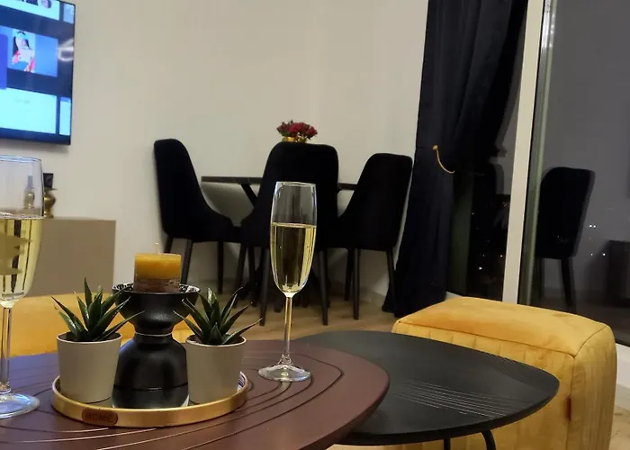 Luxesky Apartmen